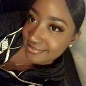 Meet your Posher, Tanisha